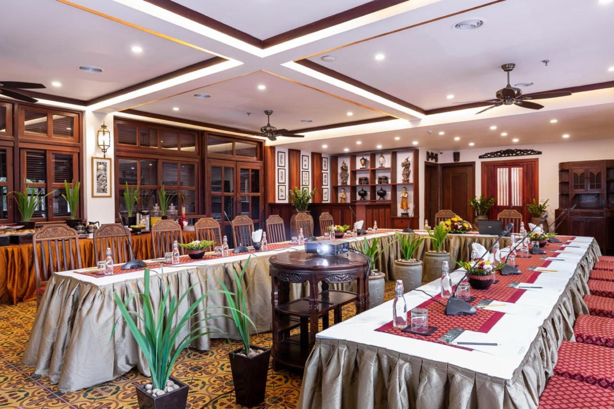 Montra Nivesha Residence Siem Reap Buitenkant foto